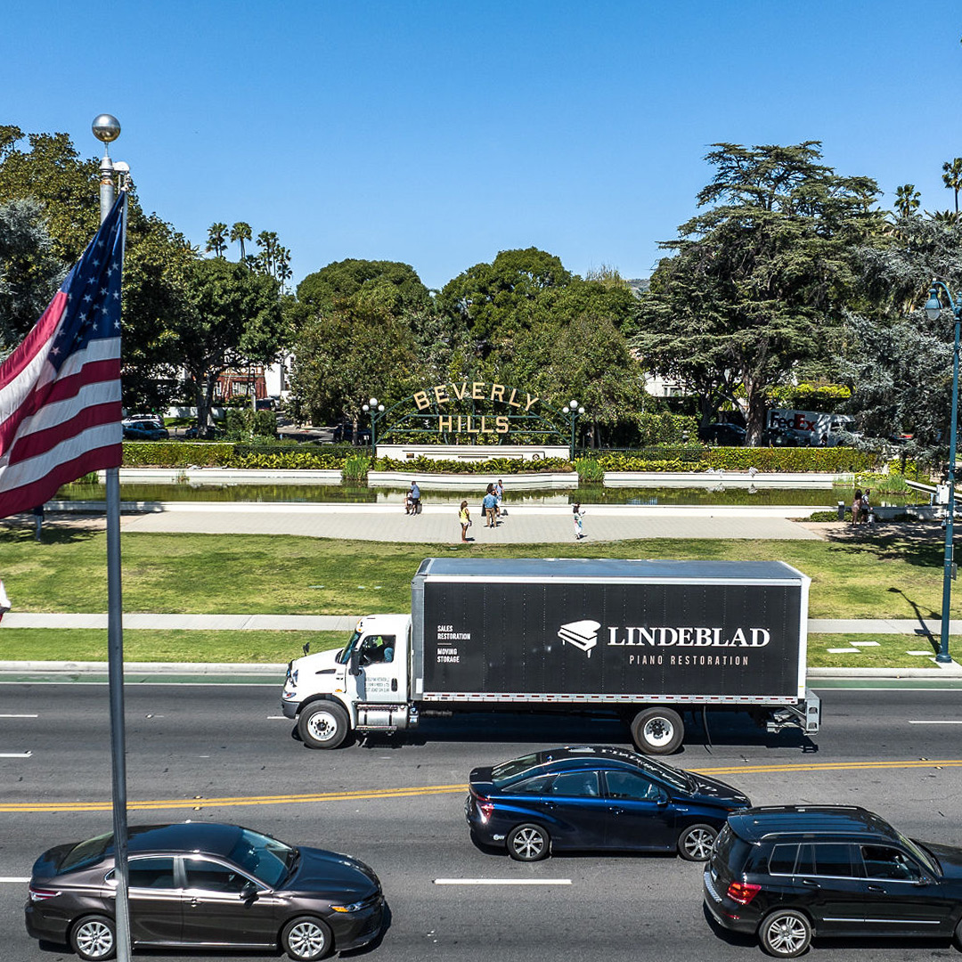 Lindeblad's piano movers in Los Angeles County
