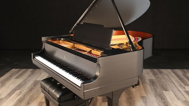 <span>1926</span> Steinway M